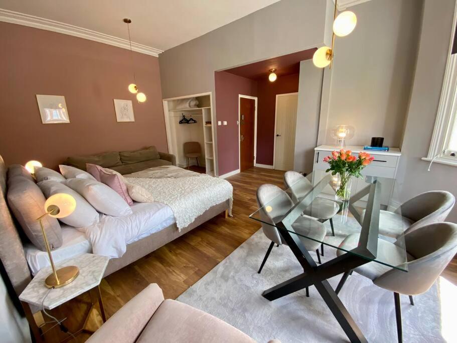 Studio For 3 Near Regents Park N5 Londyn Zewnętrze zdjęcie